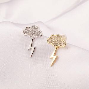 2022 New Pave Cubic Zirconia Fashion Ins Style Wind Cloud Lightning Letter Earrings Gold Plated Women Small Cute Banquet Jewelry
