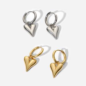 Cute Heart Stainless Steel Hoop Earrings Tarnish Free Fashion Jewelry Silver 14K Gold Plating Women Love Heart Pendant Earrings
