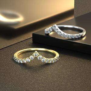  New Luxury Jewelry For Women 925 Sterling Silver Diamond Ring Crushed Iced Ring Wedding Ring