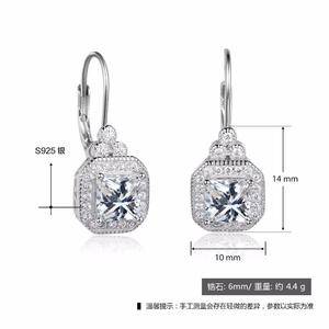 Luxury Court Style Silver  Cut Long Dangle Diamond Earrings For Wedding