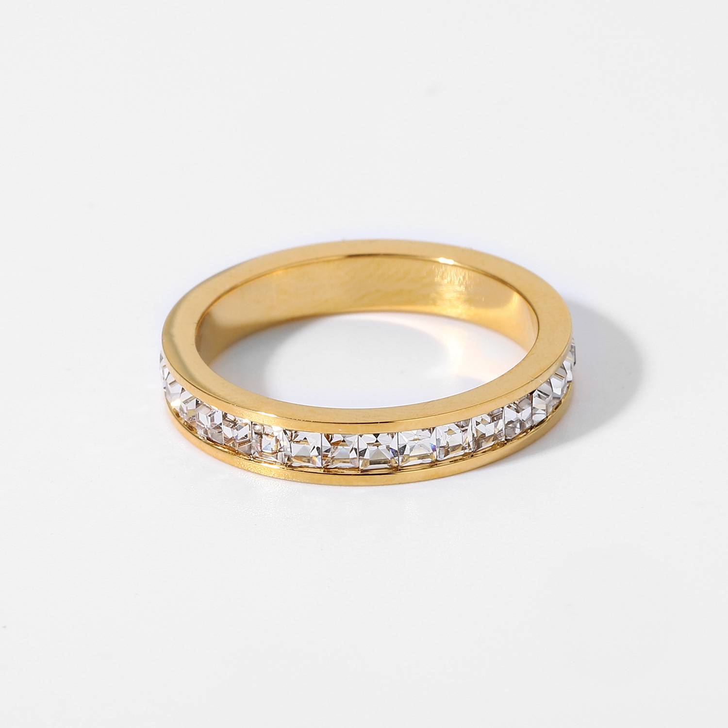欧美INS网红款单圈锆石戒指18K镀金加锆石金属钛钢指环戒指