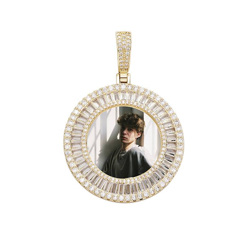 The Hip Hop Fashion Custom Bagnette Photo Pendant Necklace For Men Women Full Iced Out Zircon Round Jewelry