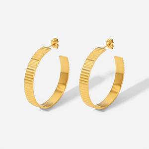 New INS Classic Style Rib C shaped Big Hoop Stainless Steel 18K Gold Plated Party Gifts Fashion Earrings For Women Hoop Earrings