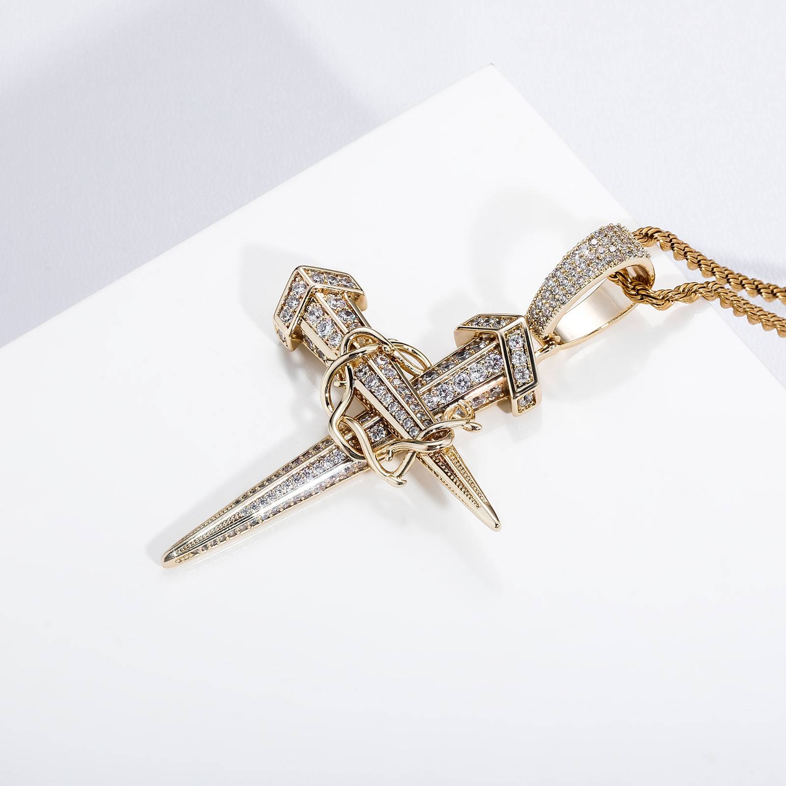 Two Crossed Swords Micro Pave  Stone Pentant Necklace   Hip Hop Fashion High Quality Jewelry For Gift