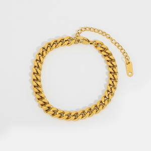 2022 New High Quality 6mm Chunky Gold Curb Link Bracelet 18K Gold Plated Stainless Steel Miami Cuban Chains Statement Bracelets