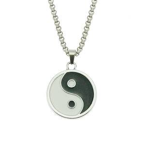 Fashion Chinese Style Yin And Yang Five Lines Of Gossip Compass Pendant Necklace Retro Accessories Pendant For Men And Women.