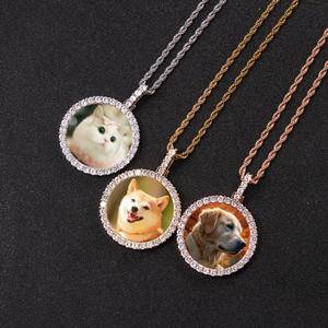 Circle Photo Memory Solid Back Pendant Hip Hop Jewelry Personalized Round Zircon Memory Women Photo Frame Charm Pendant Necklace