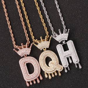 Fashion Crown Buckle Private Custom Letter Splicing Hip-Hop Pendant Couples Essential Personality Trend.