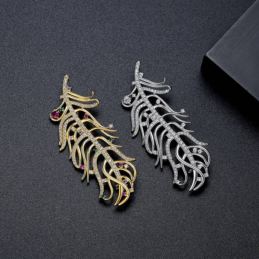Luxury Individuality Elegant Feather Brooch Women Zircon Lapel Pin Ladies Bling CZ Breastpin Wedding Birthday Gift Party Jewelry