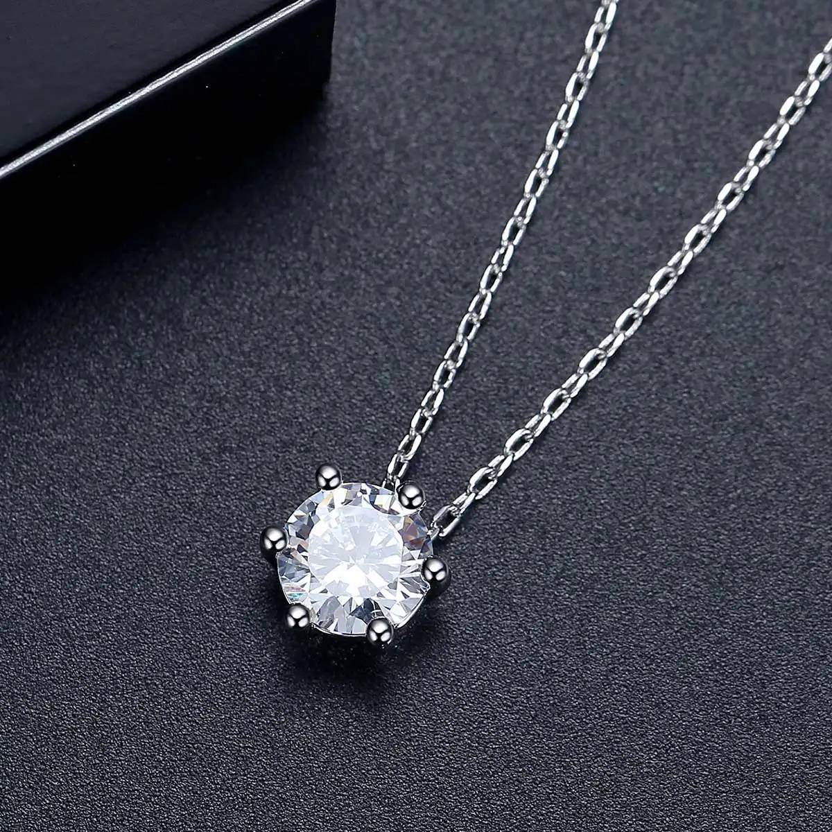 Luxury Simple Ladies Elegant Necklace Trend Girls Shining Round Cubic Zircon Charm Chain Necklace Top Quality Woman Neck Jewelry