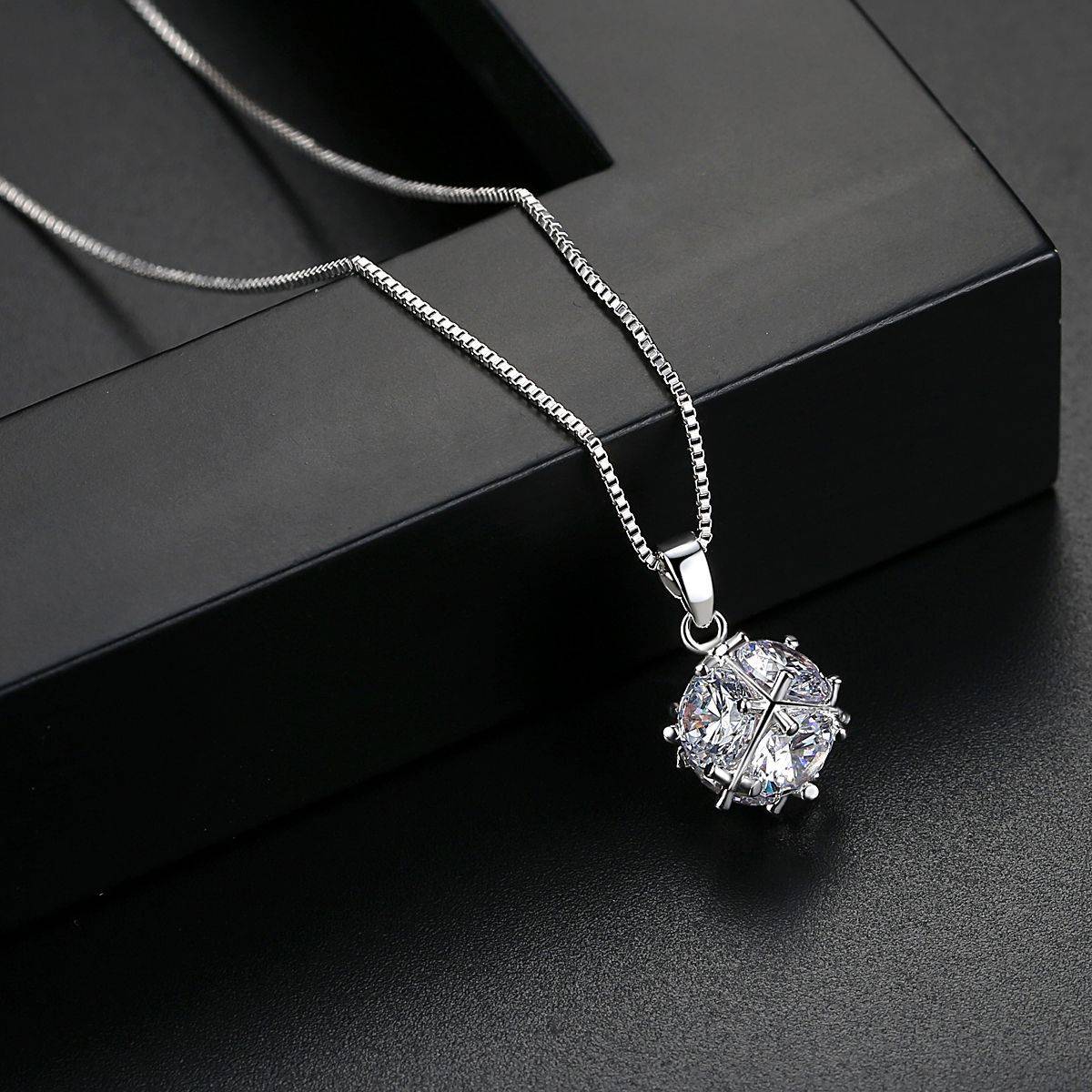 New Luxury Simple Ladies Sphere Pendant Necklace Trend Girls Shining Cubic Zircon Ball Charm Necklace High Quality Woman Jewelry